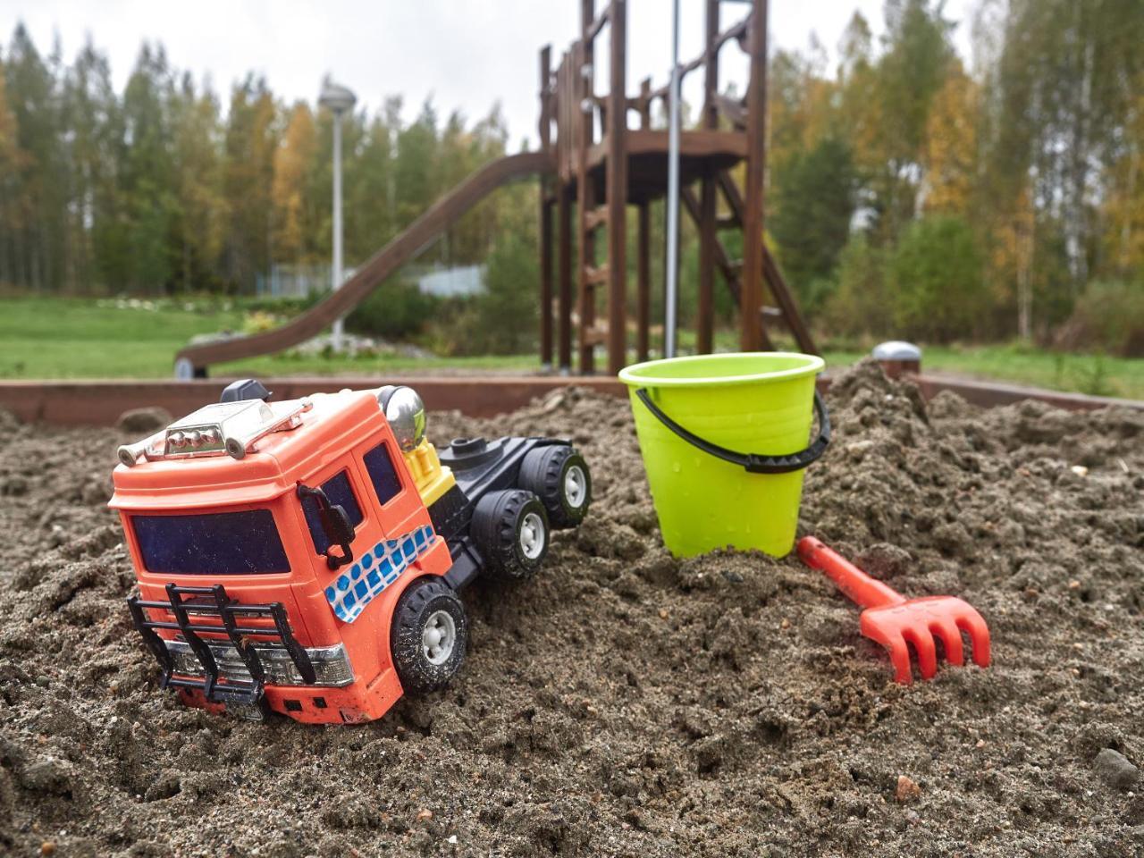 Hotelli Pielinen Vuonislahti Exteriör bild